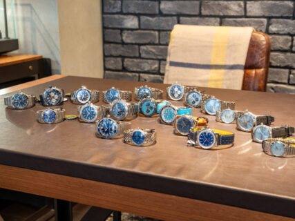 【青って200色あんねん】ブライトリングの青色大集合SP