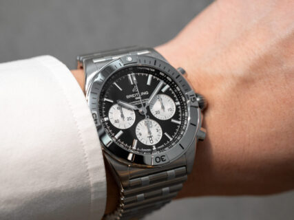 デカ厚ブームの次は今噂のデカ薄ブーム⁉存在感はあるけど着けやすい時計3選。