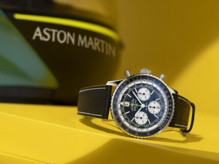 【速報！】アストンマーティンとのコラボモデル「NAVITIMER B01 CHRONOGRAPH 43 ASTON MARTIN ARAMCO FORMULA ONE™ TEAM」を発表！